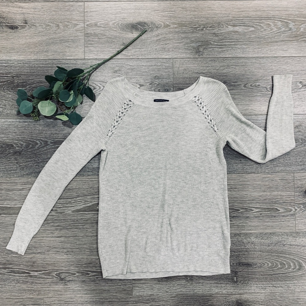 American Eagle Outfitters Knit Sweater SZ Small